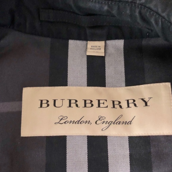 Limited edition BURBERRY classic Trench Coat super gold buckle - Picture 6 of 14